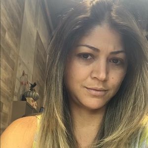 Meet your Posher, Elisangela